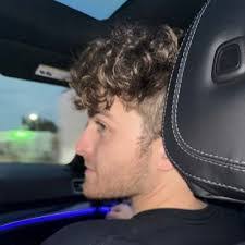 Jon Weed's Instagram, Twitter & Facebook