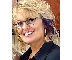 Vickie Strange's Instagram, Twitter & Facebook