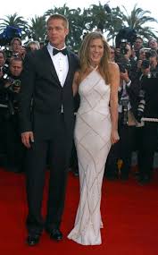 The Most Memorable Cannes Dresses Jennifer Aniston Wedding Dress Jennifer Aniston Style Jennifer Aniston Wedding