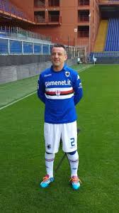 Questo sito utilizza cookie anche di terzi per inviarti pubblicita' e servizi in linea con le tue preferenze. Football Aid Flachi Oggi Io E Bazzani Siamo Comparse I Protagonisti Sono Questi Ragazzi Sto Aspettando Il Flachi Day Ma Piu Passa Il Tempo