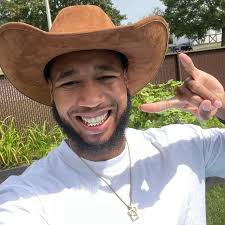 XRP XRP isn't going to 1000$ anytime soon XRP current market cap is 178  Billion$ Bitcoin market cap 1.98 Trillion$ Lets do the math, to understand  better