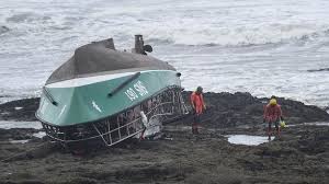 Tout a été fomenté par hollande et son dauphin macron ! Dramatique Naufrage Aux Sables D Olonne Eugene Com