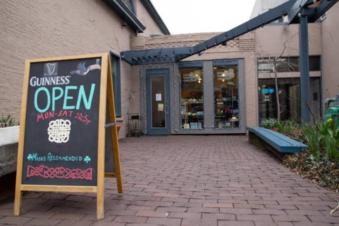 You don't have to be Irish to love Ireland': Irish Design Center celebrates  Irish culture in Pittsburgh - The Pitt News