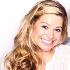 Kayla Weatherman's Instagram, Twitter & Facebook