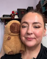 𝐑𝐡𝐨𝐧𝐝𝐚 𝐌𝐜𝐐𝐮𝐞𝐞𝐧 🍁 𝕄𝕒𝕜𝕖𝕦𝕡 𝕒𝕟𝕕 𝕄𝕦𝕤𝕚𝕔 🍁