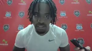 Lobos Dominate Fresno State 25-17 On the Road