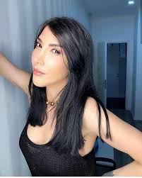 Maybe you would like to learn more about one of these? Hande Yener Facebook