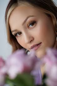 Looking for some recommendations for a good Lash Extension artist in the  Grand Blanc/Davison Area.