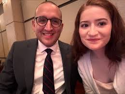 Debbie Holsapple's Instagram, Twitter & Facebook