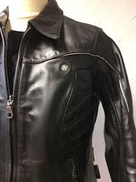 En choisissant votre blouson motard pour homme sur scooteo, vous aurez l'embarrez du choix. Blouson Moto Homme Occasion Blouson Moto Homme 1089153009 L