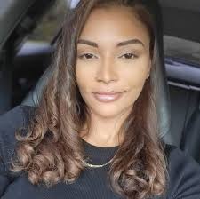 Would anyone know how to get into Flavors? My Son Sam Portillo his picture  is hanging up in there. I would LOVE to have it back! If anybody has a  suggestion I