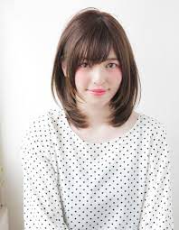 小顔ナチュラルミディアムレイヤーの髪型 to 31 ヘアカタログ 髪型 ヘアスタイル afloat アフロート 表参道 銀座 名古屋の美容室 美容院 髪型 ヘアスタイル ひし形 髪型