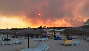 O ipma colocou também em risco muito elevado de incêndio os concelhos de vila do bispo, lagos, portimão, monchique, silves, alcoutim, castro marim e vila real de santo antónio Gsvg4fzucijobm