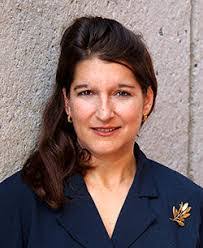 Carrie Wickham's Instagram, Twitter & Facebook