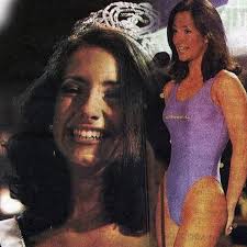 Carolina Gamez's Instagram, Twitter & Facebook