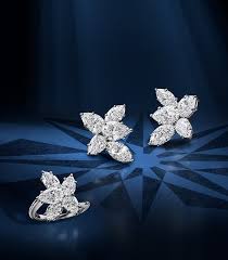 See more ideas about harry winston, harry winston jewelry, beautiful jewelry. Fine Jewelry Harry Winston