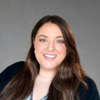 Michelle Pickard's Instagram, Twitter & Facebook