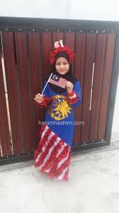 Ibu ayah perlu tanamkan semangat cintakan negara sempena design: Sambutan Hari Kebangsaan 2018 Baju Bendera Malaysia Untuk Mira Nukilan Budak Flat