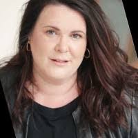 Cary Dion's Instagram, Twitter & Facebook