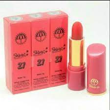 Aplikasikan lipstik pada area bibir secara merata menggunakan aplikator. Skiva 21 Lipstick 500 Series Special Shopee Malaysia