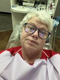 Nell M Thompson, DDS