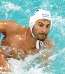Nagy viktor védi a csavart, jók vagyunk. Adam Decker Wikipedia