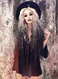 Gray Ends On White Hair Victoria Campbell Witch Hair Hair Styles Witchy Hair