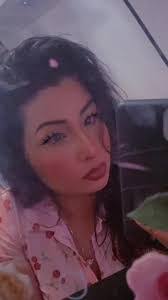 Daisy Mercedes's Instagram, Twitter & Facebook