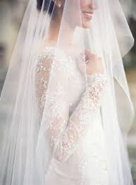 Long Sleeve Dresses That Ll Make You Forget About Strapless Hochzeitskleider Spitze Hochzeitsinspirationen Und Traditionelle Hochzeit