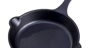 Victoria Small Preseasoned Cast Iron Egg Skillet And Tapas Pan 6 5 Cast Iron Skillet Set Iron Skillets Season Cast Iron Skillet