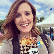 Cindy Bushey's Instagram, Twitter & Facebook