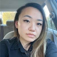 Kelly Vang's Instagram, Twitter & Facebook