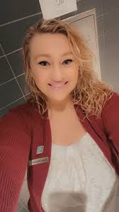 Marcy Hodges's Instagram, Twitter & Facebook