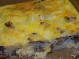 Sausage Egg And Cheese Breakfast Casserole Hashbrown Breakfast Casserole Egg And Cheese Casserole Recipes