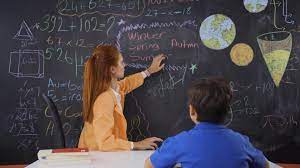 Teacher teaching her boy student the Seasons. 32964982 Stock Video at  Vecteezy