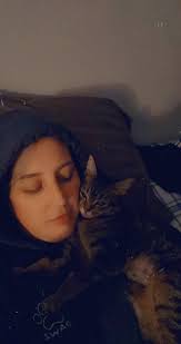 Kara Rowell's Instagram, Twitter & Facebook