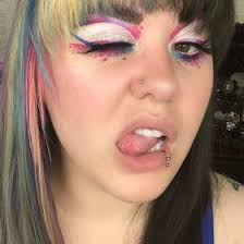 Kerri McBride (kmcbreezy24)