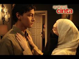 You can streaming and down. Pelakon Ayat Ayat Cinta 2 Aisha Rory Vincent