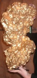 Most of the big nuggets that were found during the gold rush were melted down. Largest Gold Nugget Ever Found Gold Nugget Minerals And Gemstones Crystals And Gemstones