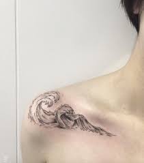 Because shoulder tattoos are available in every size small, medium, large. 30 Elegant Shoulder Tattoos For Women With Style Tattooblend