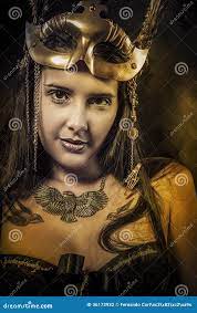 Sensual Queen, Young with Golden Mask, Ancient Goddess Stock Photo - Image  of jewelry, lantern: 36173932