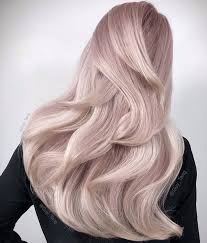 Fashion insiders explain why it's worth the trauma. 50 Irresistible Rose Gold Hair Color Looks For 2020