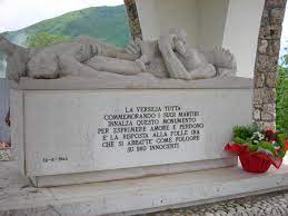 Faça sua escolha entre diversas cenas semelhantes. Sant Anna Di Stazzema L Inferno Nella Storia Nuovatlantide Org