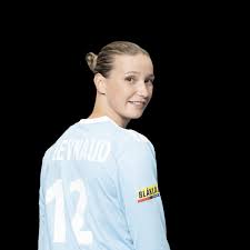 Showing editorial results for amandine leynaud. Amandine Leynaud Les Sportives