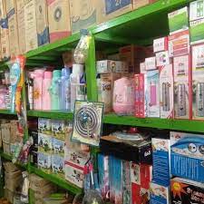 Memenuhi kebutuhan masyarakat indonesia di era teknologi dengan kemudahan berbelanja online, toko home living dan furniture pun mulai banyak bermunculan untuk mempermudah masyarakat mendapat keperluan rumah tangga tanpa perlu berkeliling toko. Toko Cantik 3 Peralatan Rumah Tangga Store