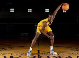 38,387 teams the lakers' shaquille o'neal goes in for the dunk againast the knicks in the first quarter of a game at madison square garden on nov. Maxpreps 2018 19 Preseason Top 100 High School Basketball Teams Maxpreps
