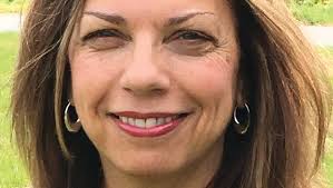 What's Up in Ave Maria: Facebook discussion groups promote the talk of the  town