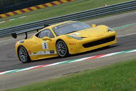 Video show several ferrari 458 challenge racers doing their thing on the misano race track in italy. Ferrari 458 Challenge Evoluzione Review Auto Express