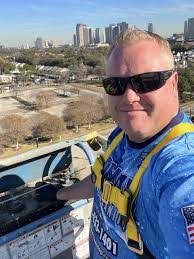 Malak Maroun's Instagram, Twitter & Facebook