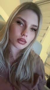 Sofia Miller's Instagram, Twitter & Facebook